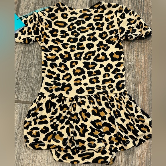 Posh Peanut “Lana Leopard” Bodysuit Twirl - Picture 4 of 7